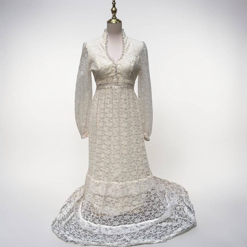 VTG 70s Lace Wedding Dress Gown 11/12 Ivory Empire Tie Waist Boho Tiered  Maxi